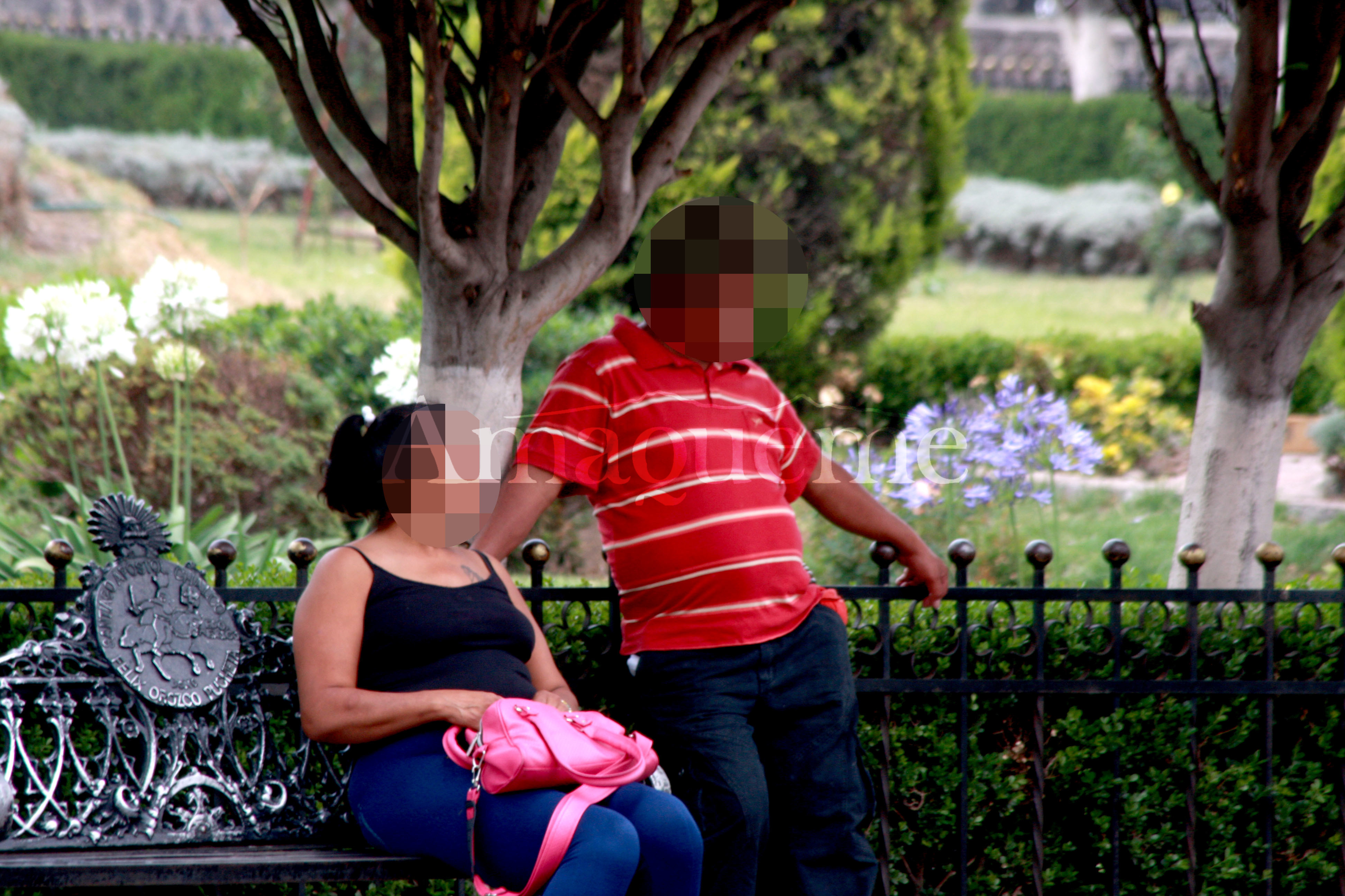 Ejercen la prostitución en atrio de la parroquia Santiago Apóstol de Chalco  – Periodico Amaqueme